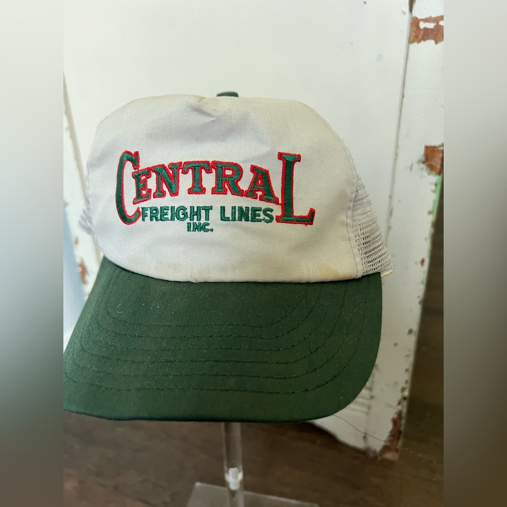 Vintage central freight lines trucker cap hat.  1980’s.  White hat.  Green bill